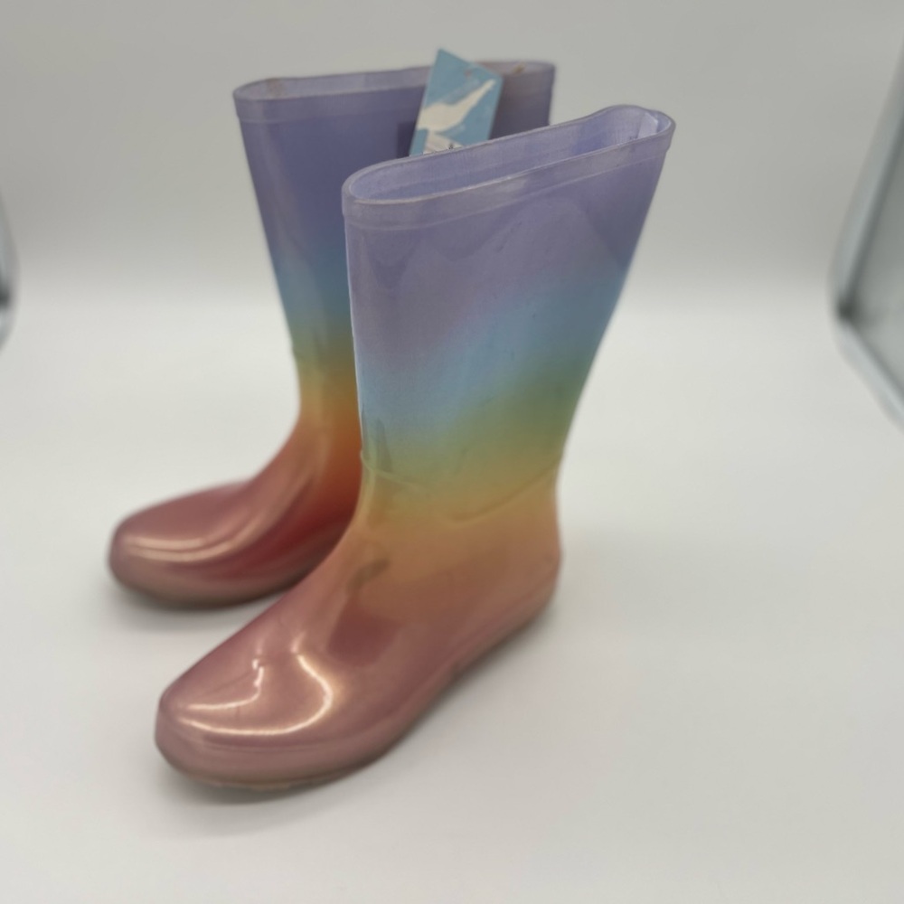 New Cat & Jack rainbow rain boot . Cece Style Sz 6 Big Kid